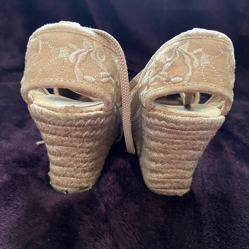tan sparkle wedge woman shoe- lace around ankle size